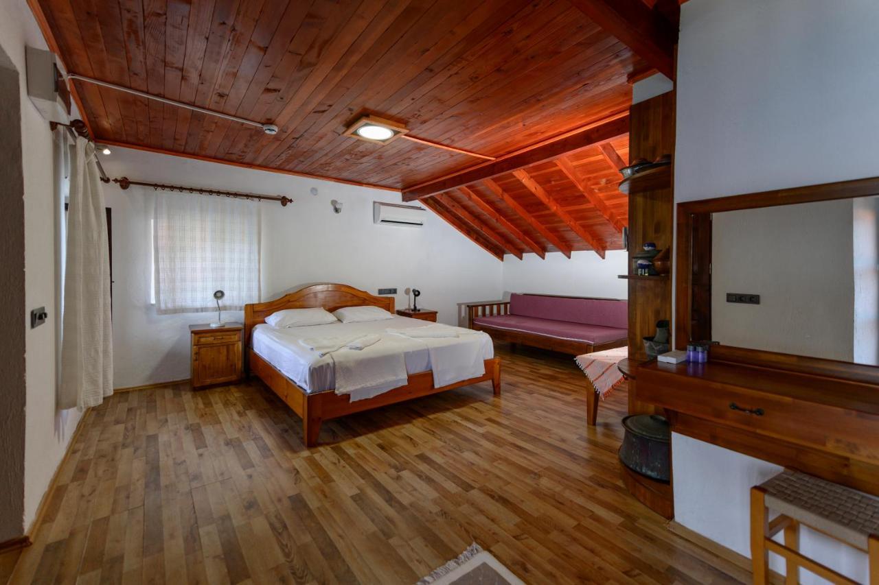 Ankh Pension Kaleucagiz Luaran gambar